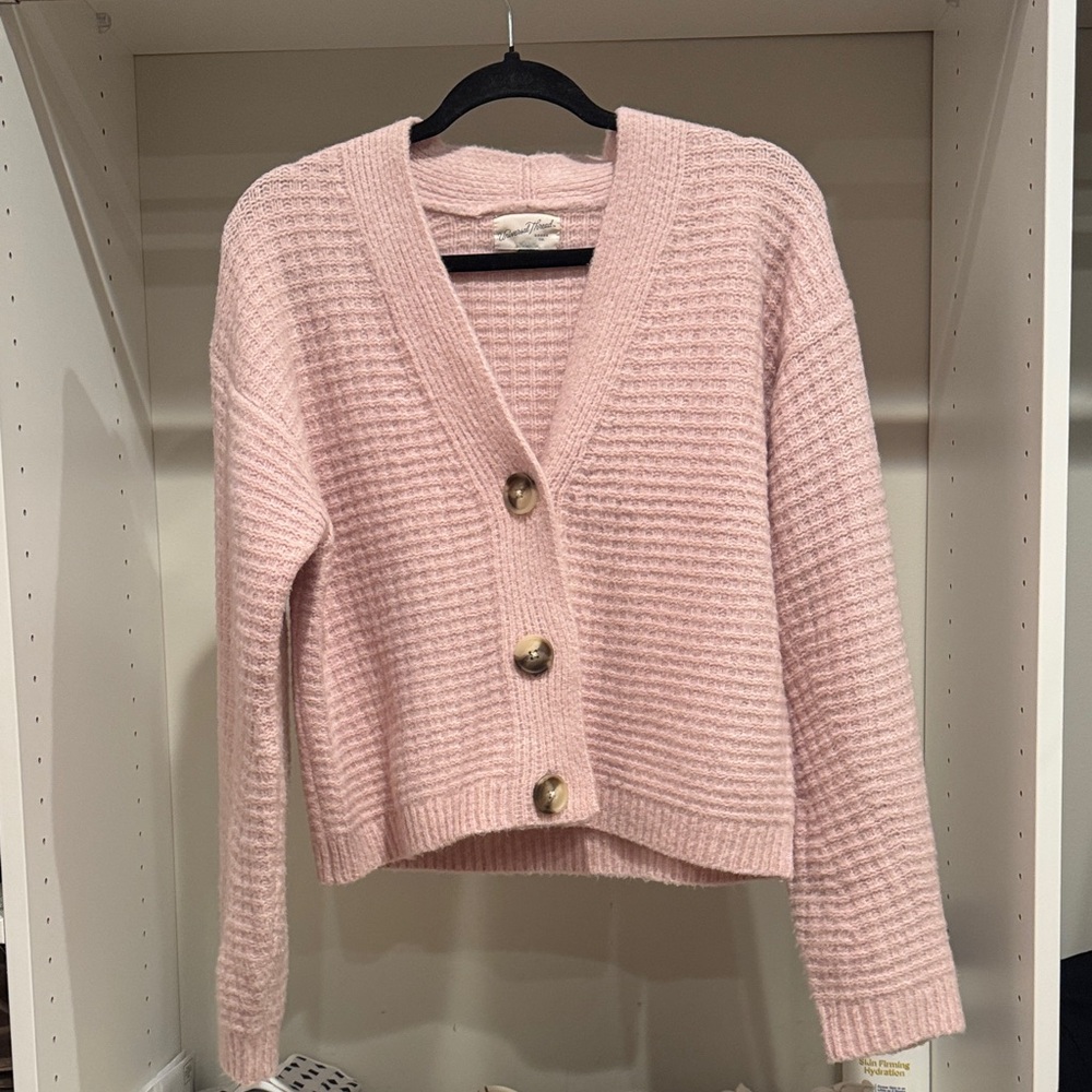 Universal Thread Light Pink Button-Up Cardigan